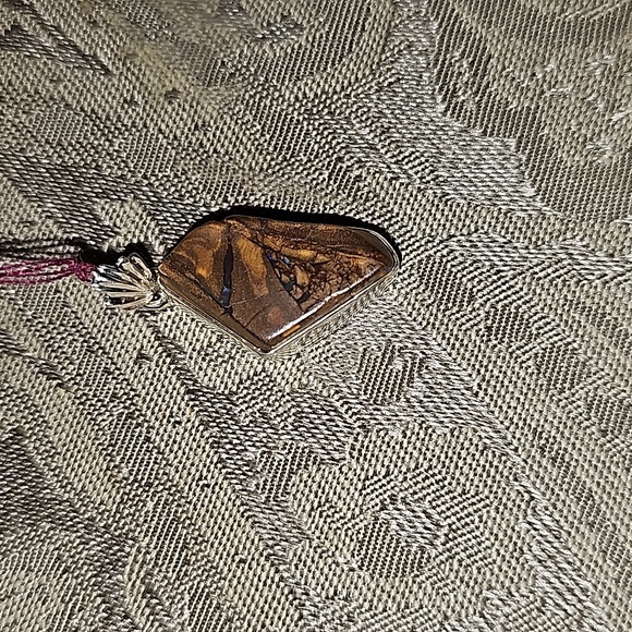 New Sterling silver boulder opal pendant - Picture 4 of 6